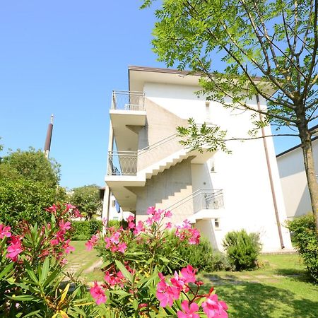 Villa Terry Lignano Sabbiadoro Esterno foto