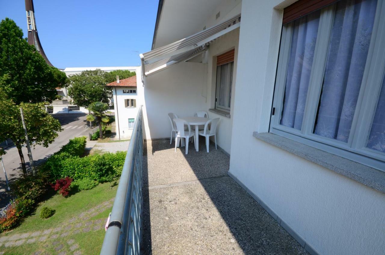 Villa Terry Lignano Sabbiadoro Esterno foto